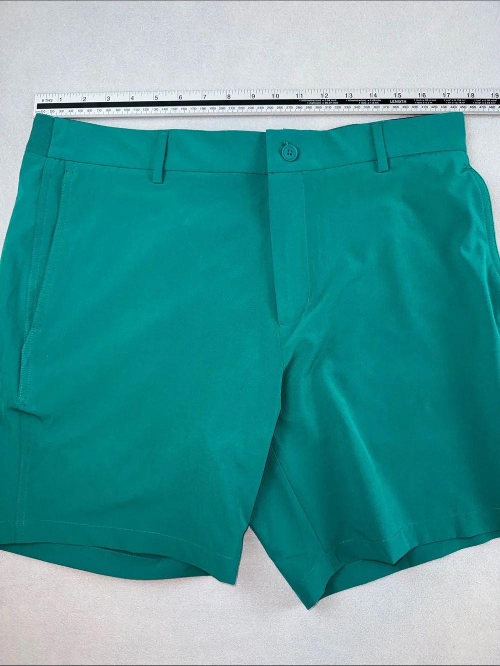 Walter Hagen Green Flat Front Performance Cooling Golf Shorts Size 36 NWT